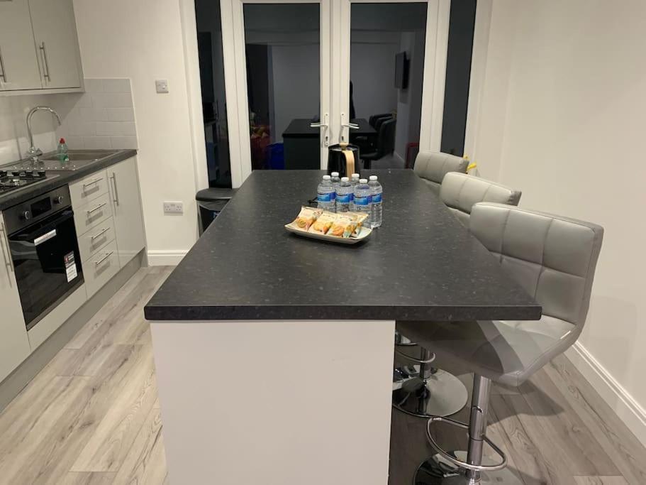 Beautiful 5Bedroom Hse-Contractor/Family/Corporate Dartford Eksteriør bilde