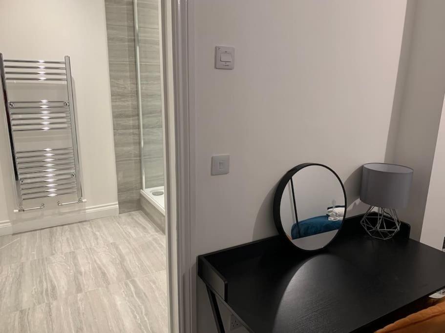 Beautiful 5Bedroom Hse-Contractor/Family/Corporate Dartford Eksteriør bilde